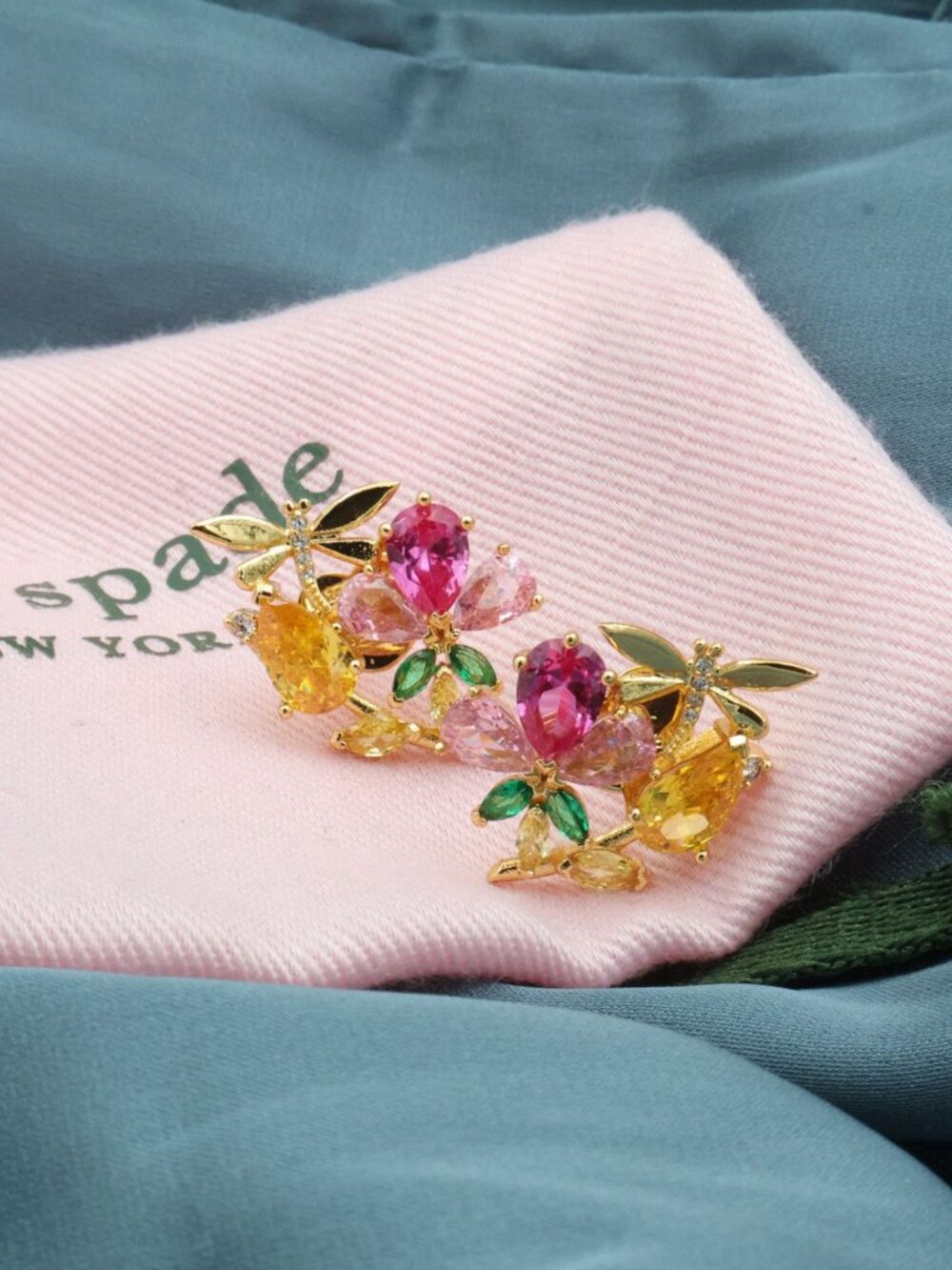 Kate Spade Greenhouse Gold Floral Cluster Stud Earrings NEW Perfect condition - Picture 2 of 2